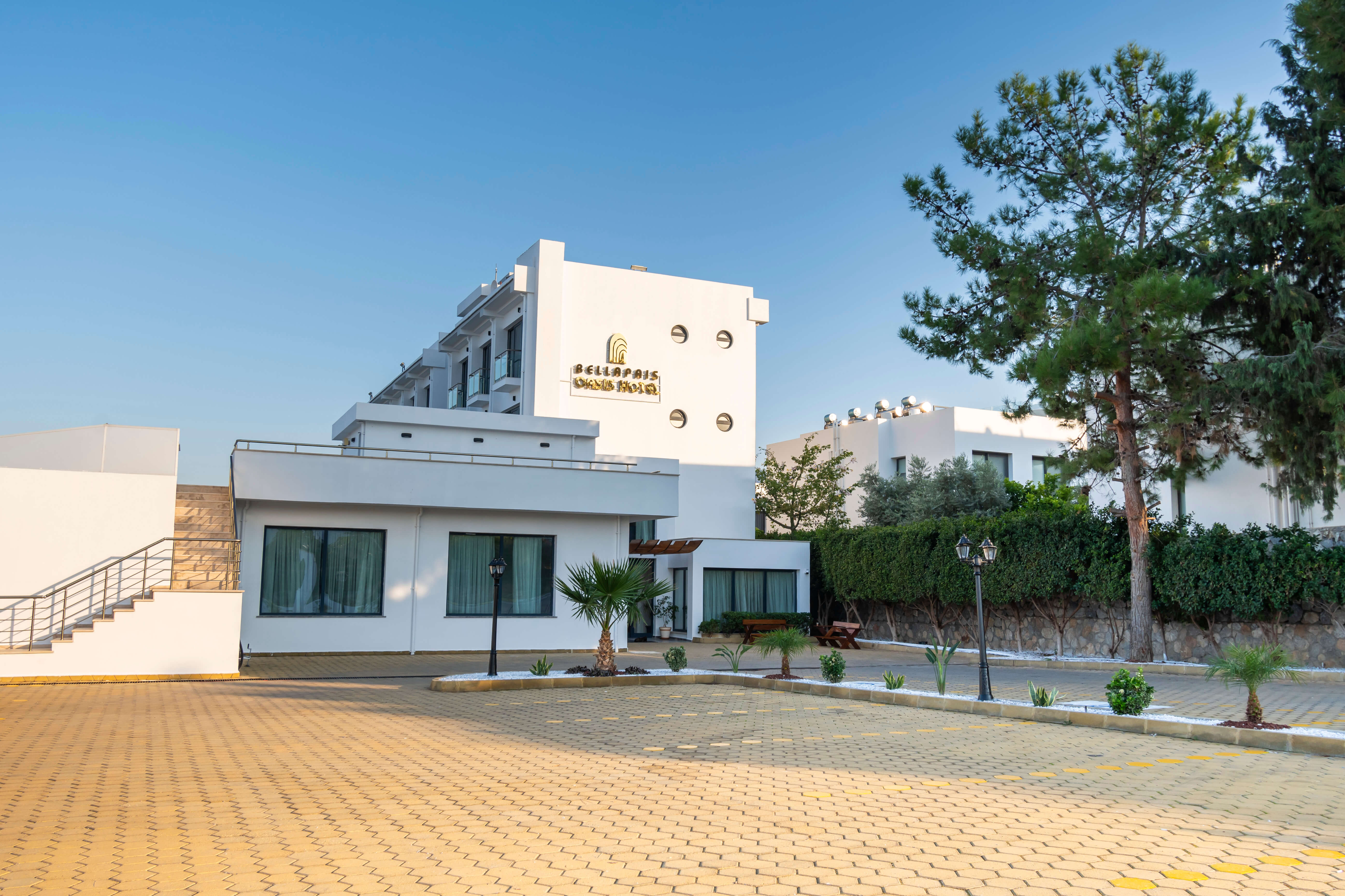 Oasis Bellapais Hotel